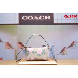 COACH蔻馳 專櫃同步 新料印花斜挎包 YKK五金LOGO 火爆實用款式 手提肩背  Chz1490