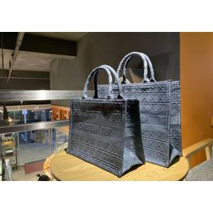 Dior包 迪奧DI0r Book Tote系列手袋 紮染刺繡工藝 Dior萬花筒手提包  Dyd1119
