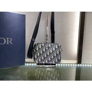 Dior男女同款包 迪奧ESSENTIALS立體刺繡相機包 Dior肩背斜挎包  dfk1504