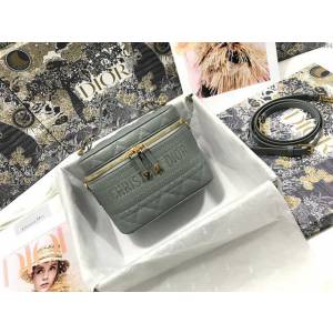 Dior女包 迪奧Travel菱格紋化妝包洗漱包 Dior手提肩背斜挎包  dfk1694