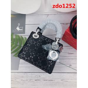 DIOR迪奧 燙鑽系列 菱格 Diorama翻蓋式小手提包 新潮時尚  zdo1252