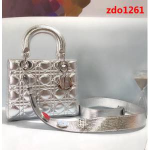 DIOR迪奧 頂級原單 Dior 徽章系列 四格戴妃包 手提斜挎包  zdo1261