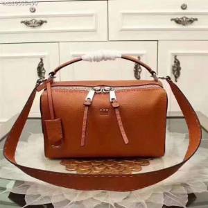 FENDI芬迪 春夏新款 Selleria系列 經典手工工藝 單手柄手提肩背包  fd1413