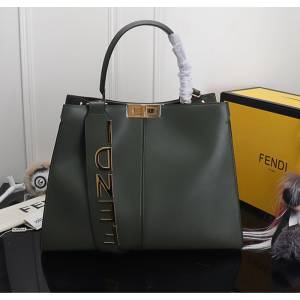 FENDI芬迪 爆款來襲 全新Peekaboo X-Lite系列手袋 可手提肩背 3307  fd1889