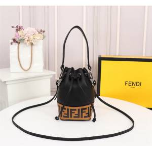 FENDI芬迪 雙F經典款 Fendi MINI BUCKET 字母繡 可手提 亦可斜挎  fd1923
