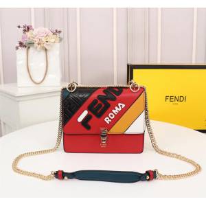 FENDI芬迪 小號 最新FENDI MANIA膠囊系列 撞色皮拼接裝飾 個性LOGO大印花 手提肩背包  fd1953