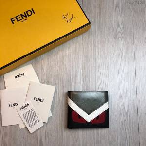 FENDI短夾錢包 19年春夏季最新手包 小摔牛皮 芬迪對折錢包  fdz2138