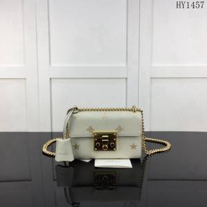 GUCCI古馳 新款 專櫃品質 原單 432182 白皮蜜蜂印金 鏈條單肩斜挎包HY1457