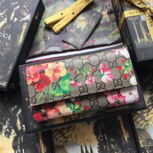 Gucci包 古馳新款女包 Gucci斜跨女包 Gucci鏈條包 570145紅皮  gdj1196