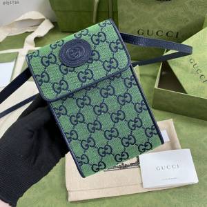 Gucci专柜新款女包, 古驰GG Marmont印花布磁扣手机包 Gucci单肩斜挎包 657582  gdj1716