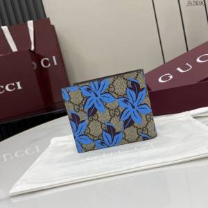 Gucci專櫃古馳2025早秋系列最新款花卉印花男款短夾錢包 jh2690型號：841146