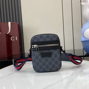 Gucci專櫃古馳最新款單肩斜挎男包 jh2725型號:  598103