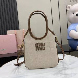 MIU MIU專櫃繆繆最新款迷你托特包手提包 jh2873型號：5BA281