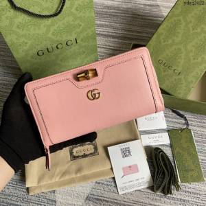 Gucci新款錢包 古馳竹子設計拉鏈女錢包 Gucci全皮純色長錢包 658634  ydg3022