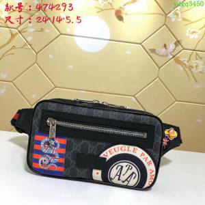 GUCCI古馳 新款 474293 專櫃男士新款腰包 義大利GG PVC面料配小牛皮 GUCCI胸包 pvc/黑色/刺繡  ydgq3450