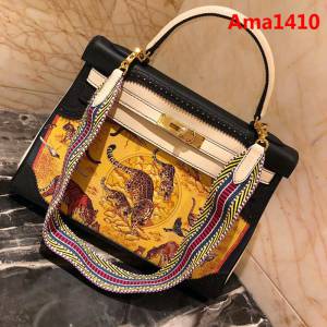 HERMES愛馬仕 凱莉包 kelly 32cm 拼接印花圖案 時尚手提包  Ama1410