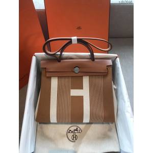 Hermes包包 愛馬仕升級版Herbag 手提肩背斜挎包 男女同款  tdh2046