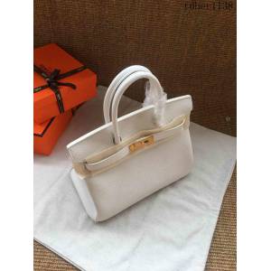 愛馬仕HERMES Birkin 鉑金包 白色 進口小牛皮 金銀扣 皮質細膩柔軟 時尚女手提包  tdher1138