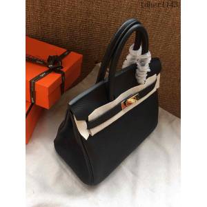 愛馬仕HERMES Birkin 鉑金包 黑色 進口小牛皮 金銀扣 皮質細膩柔軟 時尚女手提包  tdher1143