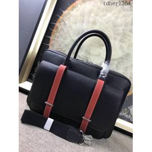 愛馬仕HERMES H家 郵差包 男女插袋款 超大容量 進口原廠皮 黑色/紅帶 可手提斜挎 出差必備單品  tdher1364
