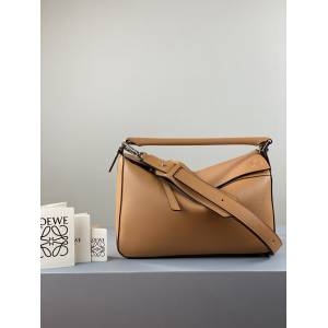 LOEWE包包 羅意威中號Low PUZZLE拼接手提斜挎包 10179  tcl1268