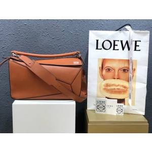 LOEWE爆款男女通用包包 羅意威大號Puzzle拼接手提斜挎包 10170  tcl1273