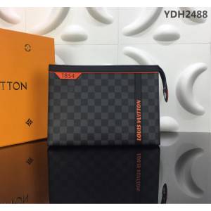 路易威登LV 頂級原單 44449 小巧時髦 Pochette Voyage中號手袋 Damier Graphite格紋塗層帆布手拿包  YDH2488