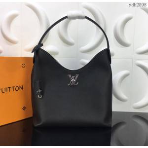 路易威登LV女包 頂級原單 M44331 柔軟小牛皮包 Lockme Hobo手袋 銀色LV旋扣 可手提 肘挎 肩背  ydh2598