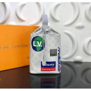 LV包 M44629 灰花 Chalk單肩背包 頂級原單 LV抽繩包 自攀岩運動鎂粉袋  ydh2839