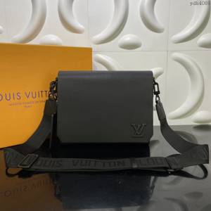 LOUIS VUITTON專櫃新款包包 路易威登Aerogram郵差包 LV翻蓋字母肩帶男郵差包 M57080  ydh4088