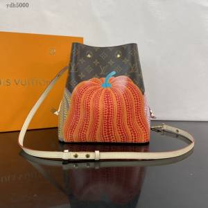 Lv路易威登專櫃新款NéoNoé手袋 LV草間彌生合作系列南瓜圖案肩背水桶包 ydh5000