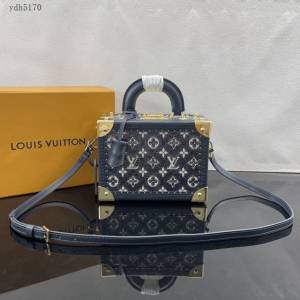 Lv路易威登2023專櫃新款Petite Valise硬質手袋 LV手提肩背包 M10201 ydh5170