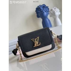 LV專櫃2023新款Lockme Tender手袋 M58557黑色 路易威登拼色粒面小牛皮鏈條肩背女包 dn1162