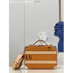 LV專櫃2023新款Handle Soft Trunk手袋 M45785橙色絲印/對版 路易威登手提箱肩背盒子包 dn1187
