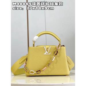 LV專櫃2023新款Capucines BB手袋 M48865淡黃環扣鏈條款 路易威登Taurillon皮革手提肩背女包 dn1252