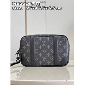 LV專櫃2023新款Pochette Kasai手包 M82076黑花 路易威登黑花男士手拿包 dn1287