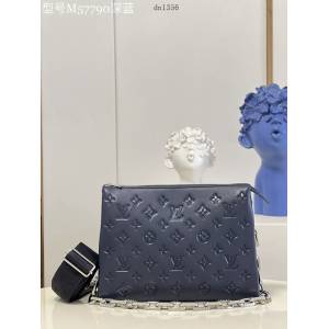 LV專櫃2023新款Coussin小號手袋 M57790深藍 路易威登壓紋蓬鬆綿羊皮肩背包 dn1356
