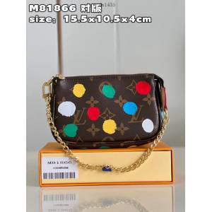 LV專櫃2023新款LV x YK Mini Pochette Accessoires手袋 M81866 路易威登波點圖案鏈條腋下包 dn1435