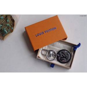 lv飾品 lv鑰匙圈 標誌性LV首字母掛飾  lvqb1095