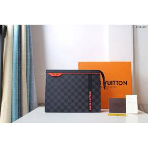 lv手包 N6024 Pochette Voyage中號手袋 lv黑格男士手拿包  lvqb1247
