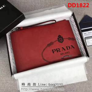 PRADA普拉達 專櫃最新款 摩登態度系列 十字紋牛皮 男士手包 2NG005 DD1822