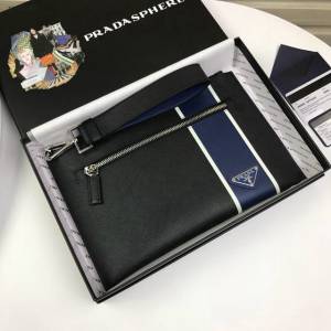 prada手包 普拉達新款皮革手拿包 2NH005 PRADA十字紋牛皮黑+藍手拿包  pyd2245