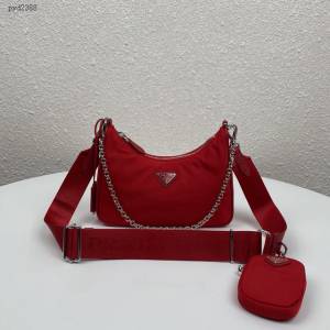prada女包 普拉達2020新款nylon Hobo手拎包 時尚百搭 prada腋下包 1BH204 Prada單肩斜挎包  pyd2388