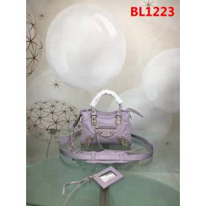 BALENCIAG巴黎世家 原版義大利進口山羊皮 小金釘 可單肩斜挎  BL1223
