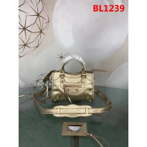 BALENCIAG巴黎世家 原版 義大利進口爆裂銀皮 新款 手提單肩斜挎包  BL1239