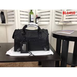 BALENCIAG巴黎世家 原單品質 經典機車 山羊皮黑釘款 手提肩背斜挎包  BL1410