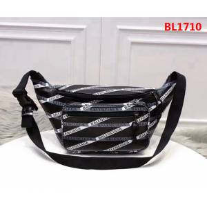BALENCIAG巴黎世家 塗鴉胸包  BL1710