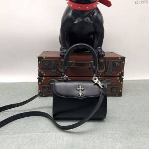 chrome hearts包 克羅心十字架 貝殼復古小挎包 925銀配件 克羅心手提包  gjc1973