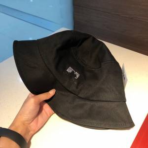 NY男女同款帽子 MLB帶鑽經典漁夫帽遮陽帽  mm1184