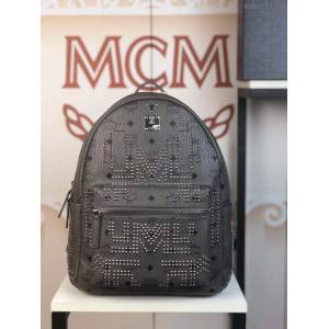 MCM雙肩背包 原單 5927小號 Gunta“M”字形鉚釘背包 金屬鉚釘 MCM女背包  mdmc1133